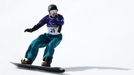 Matti Sairanen laskee banked slalomia parakisoissa 2026.