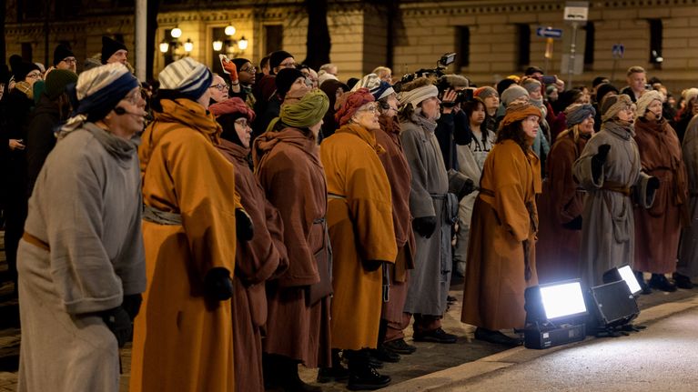 Via Crucis Easter play returns to Helsinki's Senate Square | Yle News | Yle