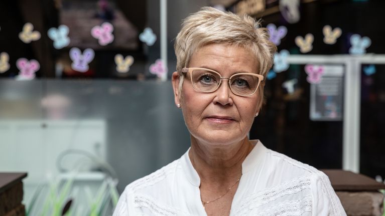 Tiina Aho, kielenkääntäjä