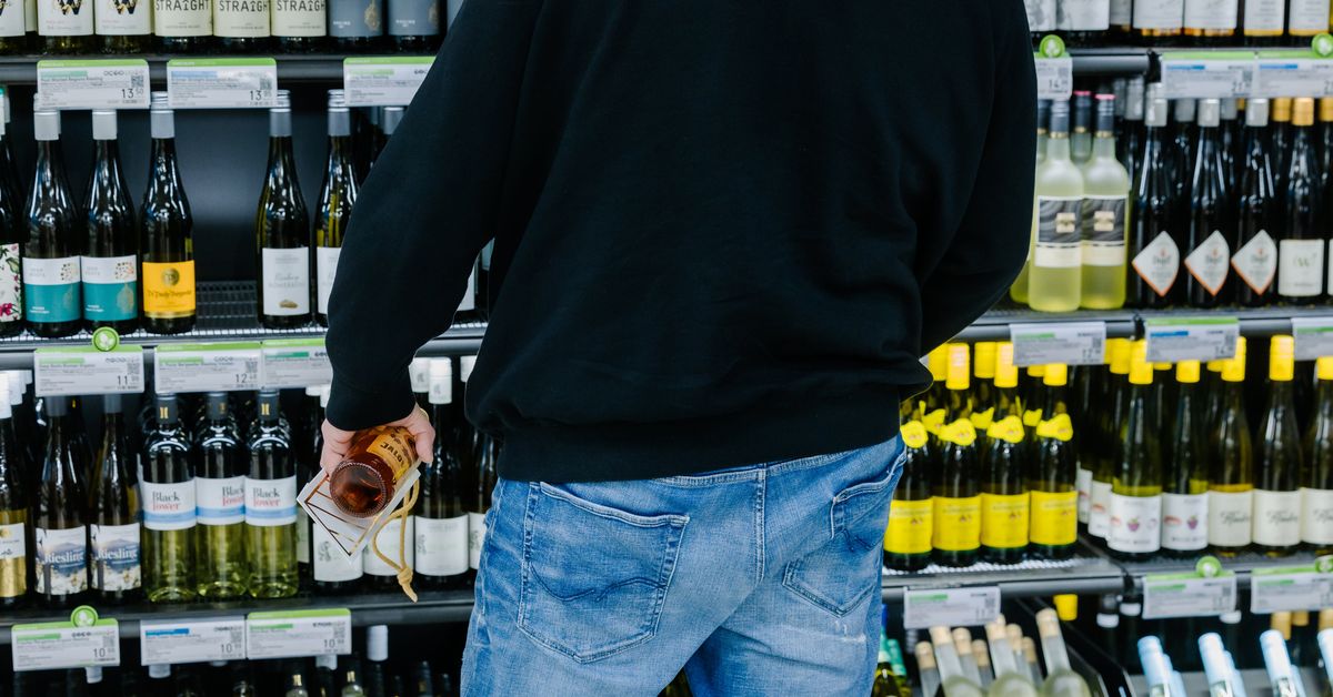Report: Alcohol abuse a "big problem" in Finland, main cause of preventable deaths