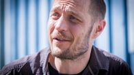 Aleksi Salmenperä kotipihallaan.