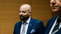 Mikko Kärnä oikeudessa.