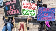 Opiskelijoiden ilmastolakko Senaatintorilla 5.4.2019.