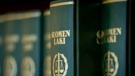 Lakikirjoja Korkeimmassa oikeudessa