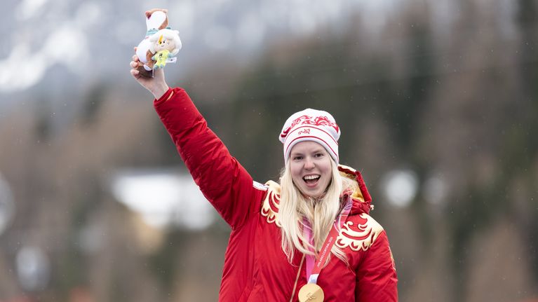 Para-alppihiihtäjä Varvara Vorontšihina saavutti Venäjän väreissä neljä mitalia Italian paralympialaisissa 2026. 
