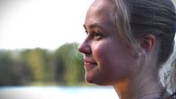 Spjutkastaren Emilia Karell i tät profilbild, tittar ut till vänster i bild.