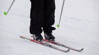Hiihtolatu Malminkartanossa.