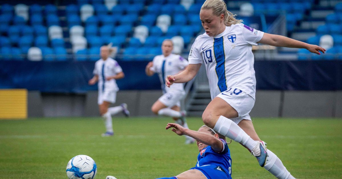 Hyökkääjä Lotta Lindström nousi futishuipulle rake