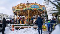 Karuselli Tuoman markkinoilla Senaatintorilla.