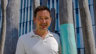 Ilkka Paananen,  ohjelmistosuunnittelija, mobiilipeliyhtiö Supercellin perustaja ja toimitusjohtaja seisoo ja katsoo kameraan.