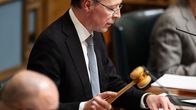Puhemies Jussi Halla-aho.