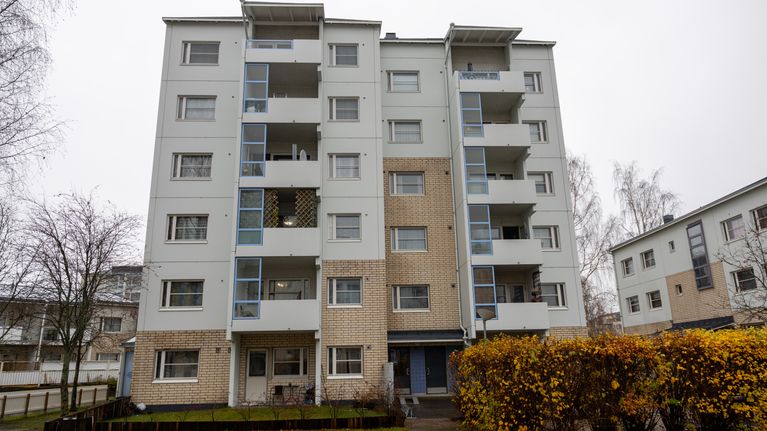 Vantaan Myyrmäessä sijaitseva kerrostalo.
