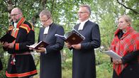 Vasemmalta oikealle Tuomo Huusko, Jukka Keskitalo, Tapio Luoma ja Mari Valjakka.