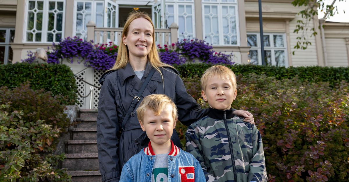 Pääministerin asunto ei säväyttänyt paikalla ollutta Henrik Rantakokkoa, mutta isoveli ihaili pihaa