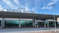 Tampere-Pirkkalan lentoaseman terminaalirakennus.