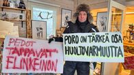 Oivangin paliskunnan poroisäntä Juha Kujala valmistautuu mielenilmaukseen 5.2.2026.