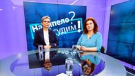 Kiehuuko yli-podcastin vieraat studiossa.