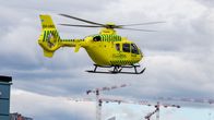 FinnHEMS pelastushelikopteri ilmassa