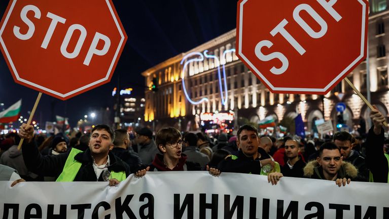 Hallituksen vastainen mielenosoitus Bulgarian pääkaupunki Sofiassa.