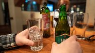 alkoholijuomia ravintolassa