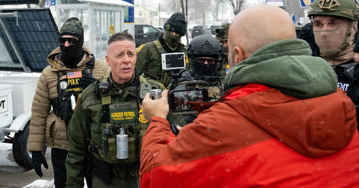 Rajavartiosto: Minnea­polisin ampumisessa mukana olleet agentit ...