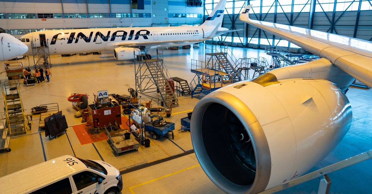 Annual reports: Finnair, NoHo reduce losses, Posti plans new logistics centre