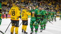 Ilves och KalPa tackar varandra efter en match.