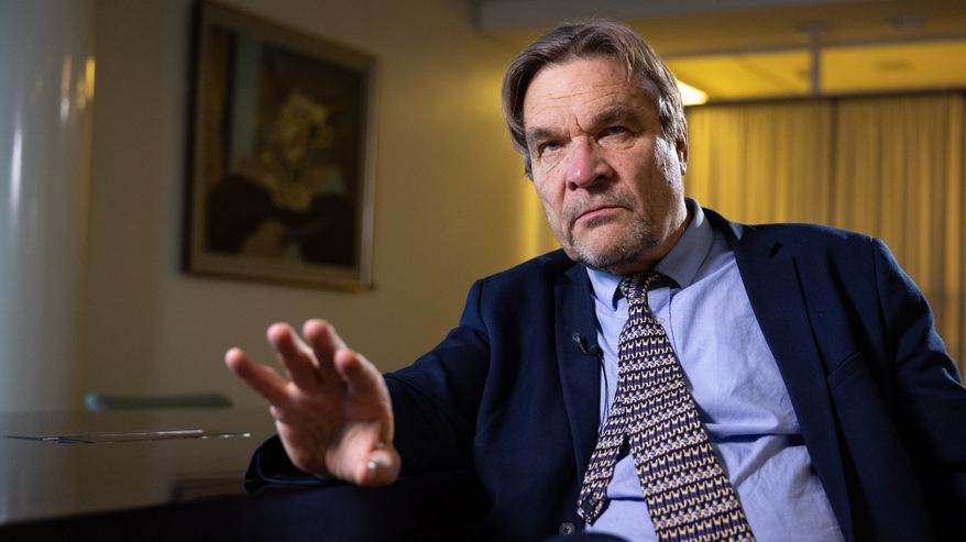 Kimmo Kiljunen.