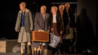 Ei kertonut katuvansa -näytelmän harjoitukset Kouvolan teatterilla.