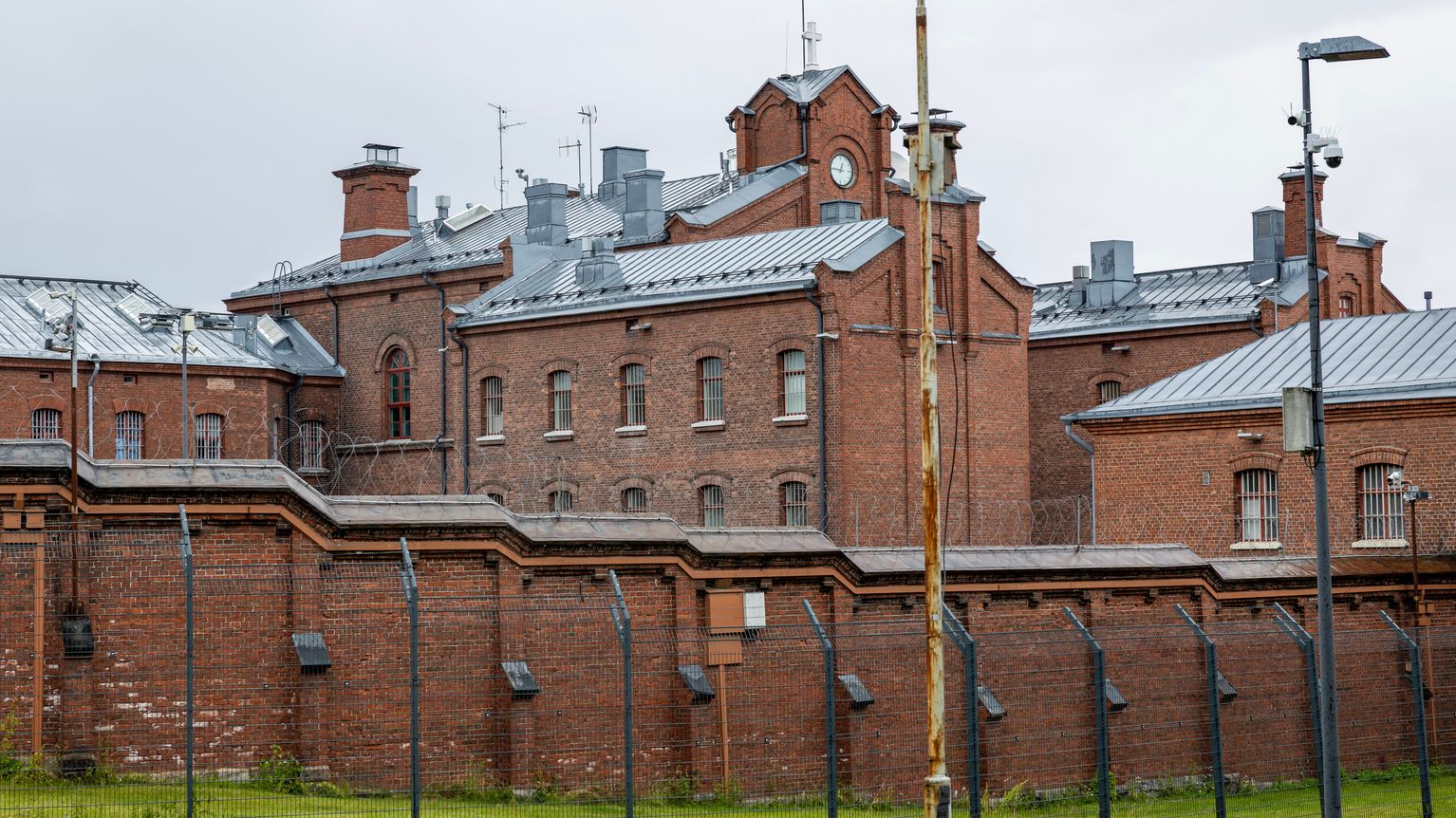 Finland considers sending prisoners abroad due to prison overcrowding