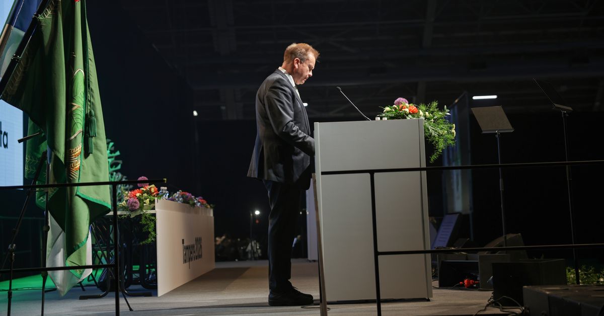 Nyt on lupa odottaa kouriintuntuvia keinoja Suomen ongelmien ratkomiseksi – Antti Kaikkonen valmistautuu linjapuheeseen