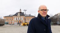 Lari Tiikasalo Kuopion torilla.