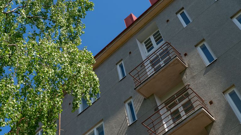Mannerheimintie 132 seinä.