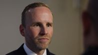 Mika Poutala uusien ministereiden tiedotustilaisuudessa.