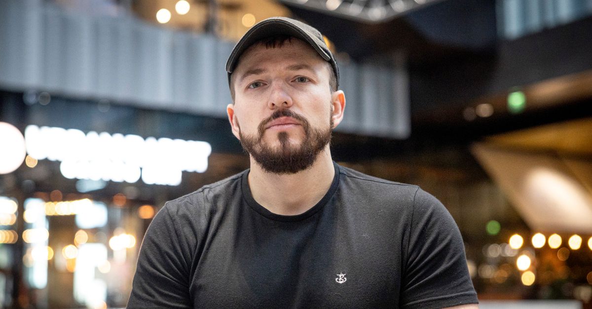Korkein hallinto-oikeus on keskeyttänyt Navalnyia tukeneen turvapaikanhakijan käännytyksen toistaiseksi