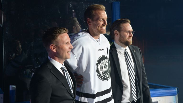 Henrik Tallinder: 
