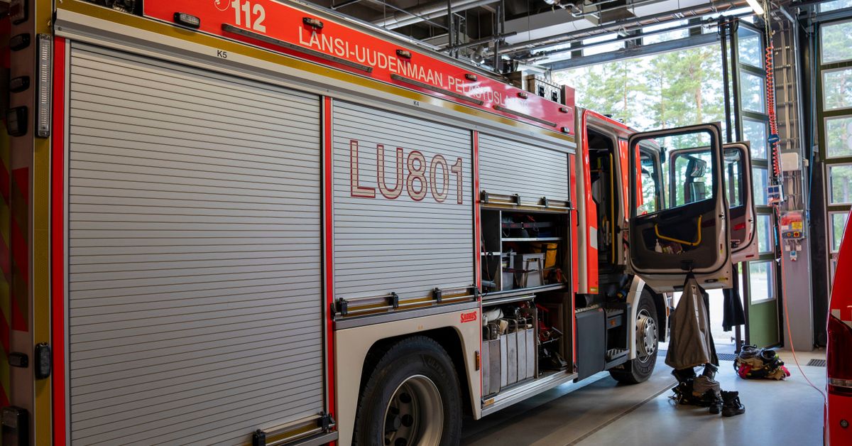 Akun lataaminen sytytti puuhuvilan Tammisaaressa