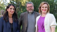 Nasima Razmyar, Aaro Rytkönen ja Elina Vaittinen Tuusulassa.