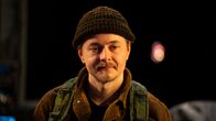 Heikki Petteri Nousiainen esittää pääroolia yhdessä teatterisyksyn odotetuimmista näytelmistä, eli Kajaanin kaupunginteatterin Ahma - Korpisoturissa. 
