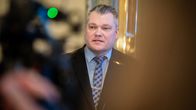 Puolustusvaliokunnan varapuheenjohtaja, kansanedustaja Mikko Savola.