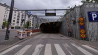 Huoltotunnelin sisäänajo Ruoholahden päädyssä. 