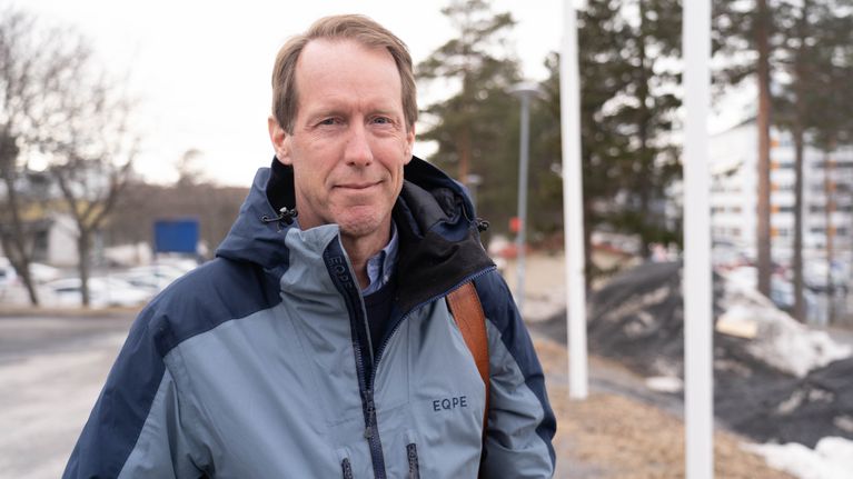 Magnus Rönnholms klassrum för fjärrlektioner kostar 15 000 euro – nu ...