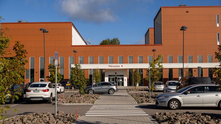 Kouvolan Ratamokeskuksen yöpäivystys.