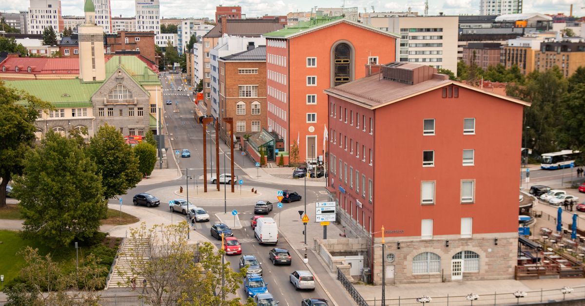Näin Tampereen ydinkeskustaa myllätään lähiviikkoina: katu kiinni, yksi silta aukeaa ja toinen sulkeutuu