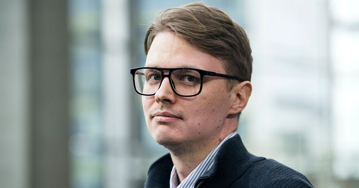HJK:n valmentajan erikoinen mestaruusjuhla — photo: Yle Jalkapallo