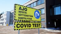 Opastekyltti koronavirustestiin