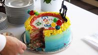 Googlen datakeskus Haminassa 10 vuotta -tilaisuuden juhlakakku.