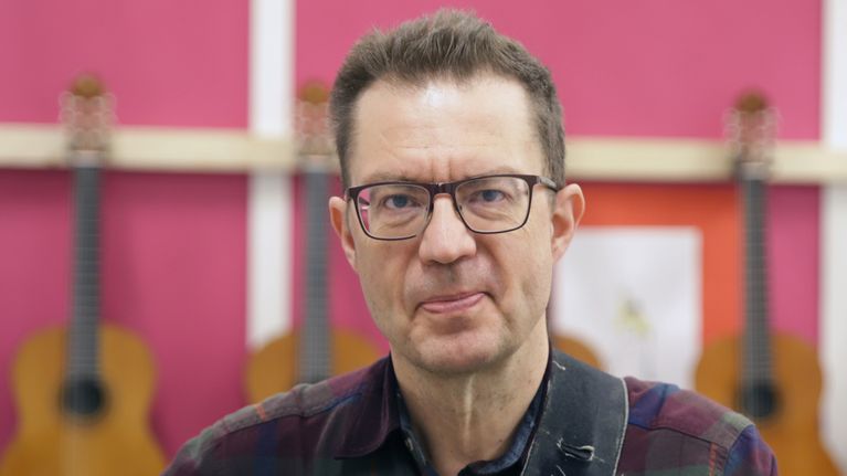 Musiikin lehtori Antti Taipale