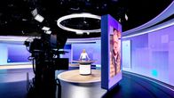  Milla Madetoja Yle Uutisten uudessa studiossa.