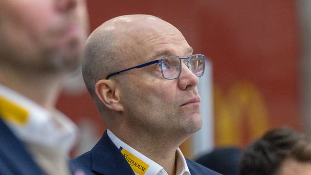 Tapparan päävalmentaja Fredrik Norrena.